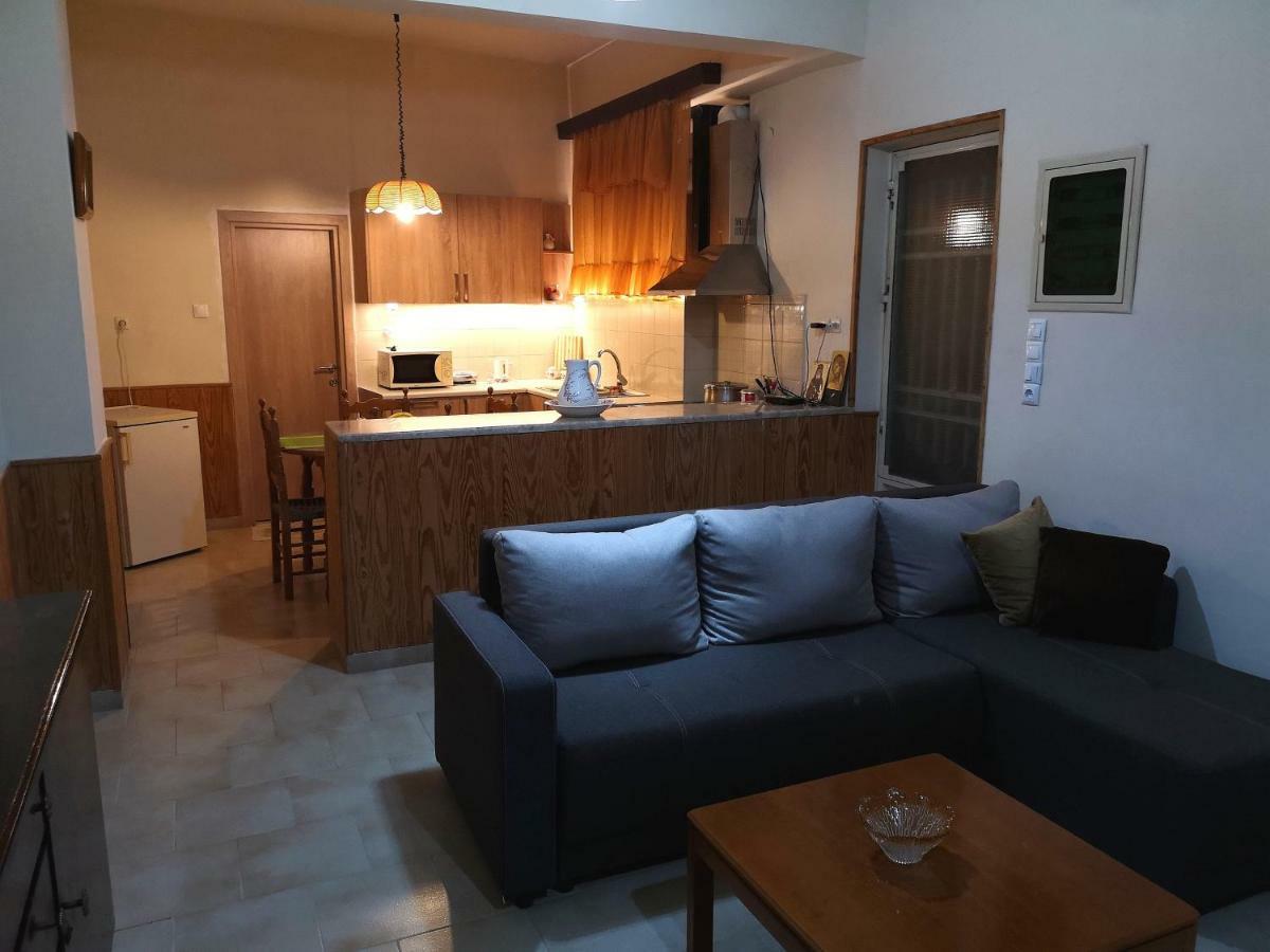 Leonidas Private Apartment In 스파르티 외부 사진